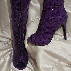 Stylish Purple Open Toe Boots